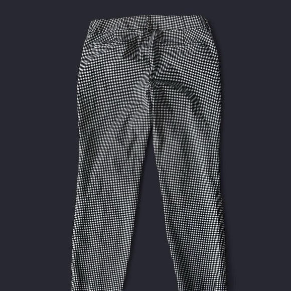 Mid-Rise Gingham Pixie Skinny Pants – Size 12, Black & White. NWOT - Picture 7 of 8